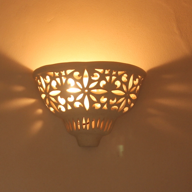 אהיל-מקרמיקה-צמוד-קיר-גביע-מורוקאי-2